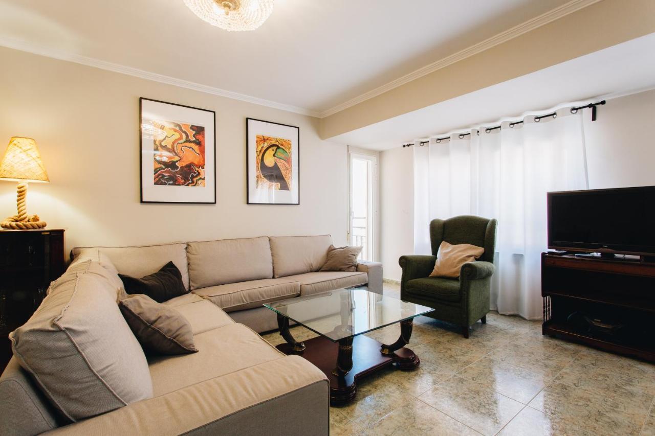 Exclusive 3 Bedroom Beach Apartment Valensiya Dış mekan fotoğraf